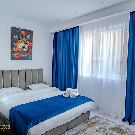 Yamaluxe Apartments - Blue & Pink Vibes Бухарест Екстер'єр фото